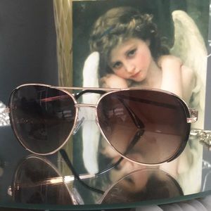 Unisex double bar aviator + size lens sunglasses